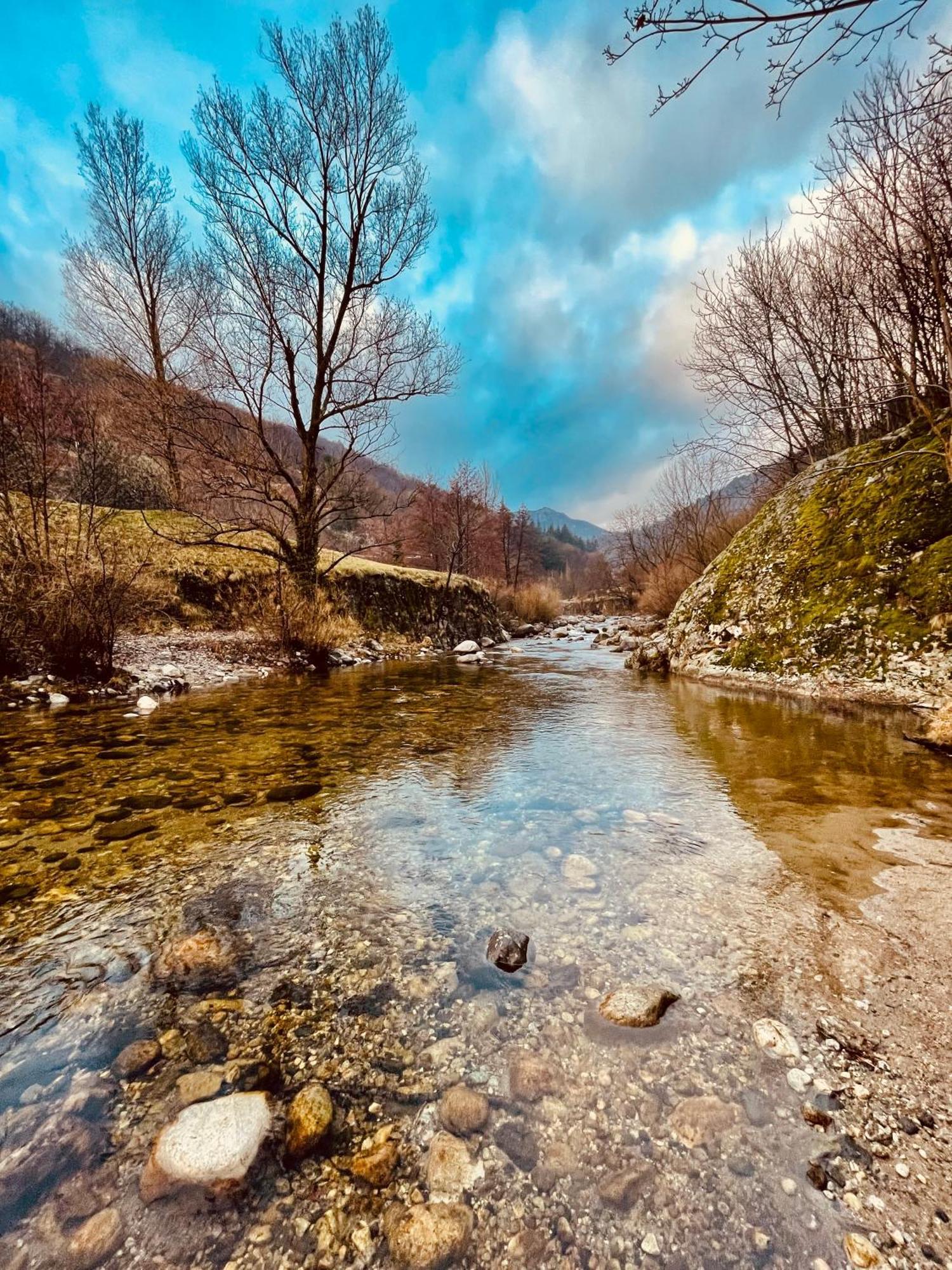 Gite De La Cigale Burzet Buitenkant foto